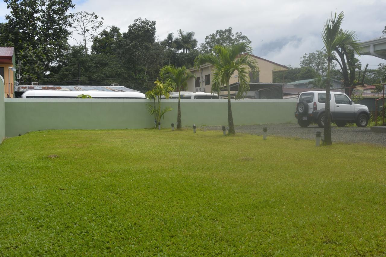 La Fortuna Backpackers Resort ภายนอก รูปภาพ